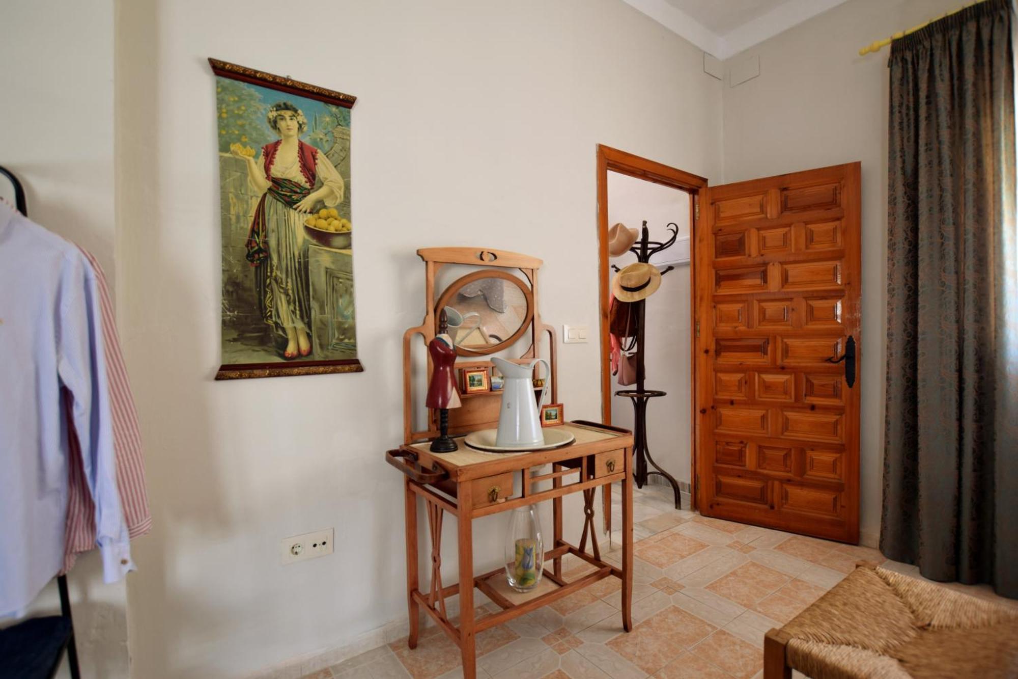 Holiday home Tuguest Hortichuela House